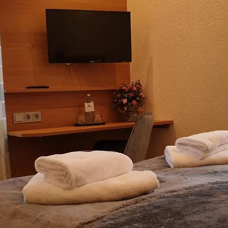 Hotell Gasthause Zur Krone Leimen (Baden)