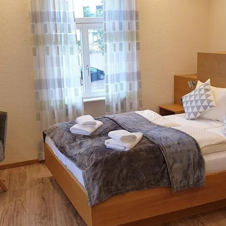 Hotell Gasthause Zur Krone