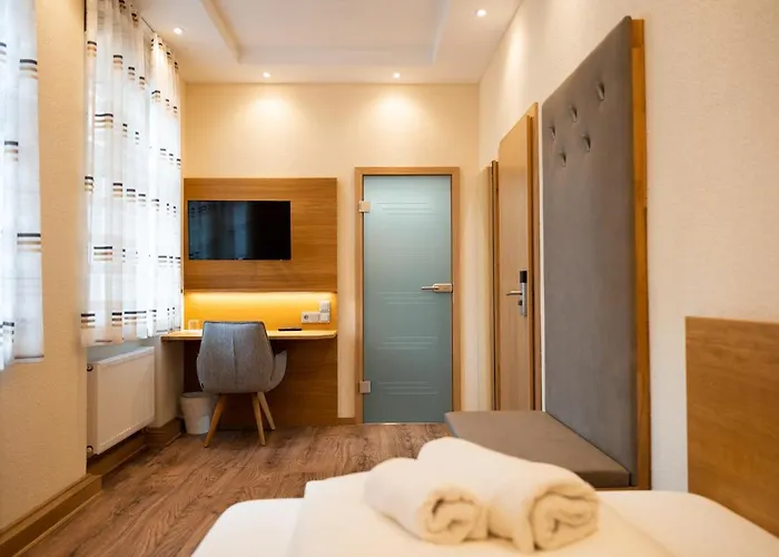 Gasthause Zur Krone 호텔 3*