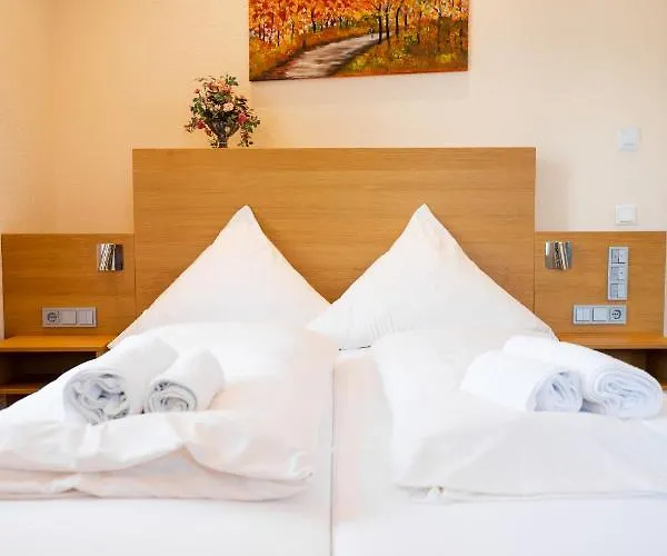 Gasthause Zur Krone Hotel